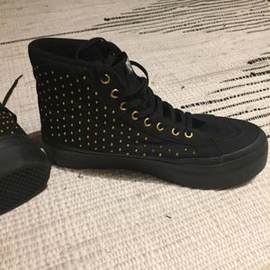 Vans studded high top platform sneaker